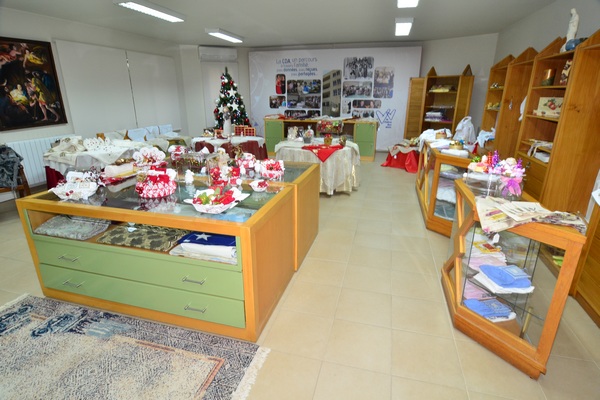 Exposition De Noel Des Chaine Des Amis
